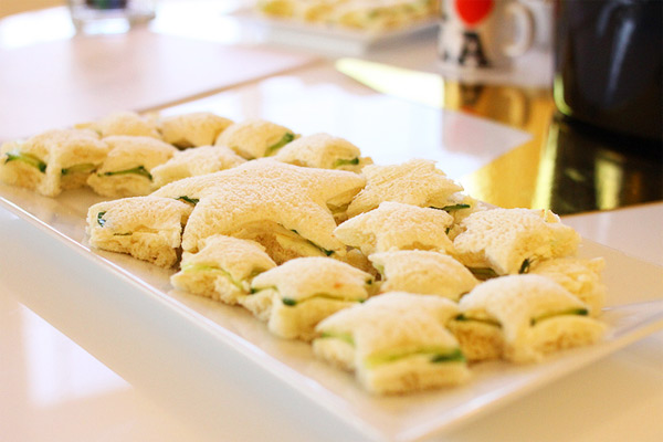 Fun idea for an awards show party: star-shaped sandwiches. More ideas on www.KellyGolightly.com