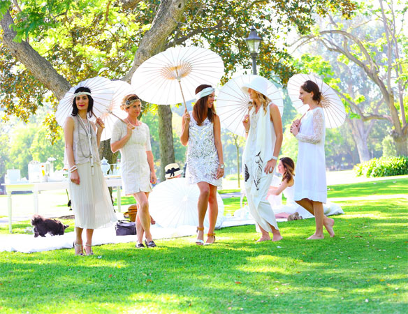 what to wear to a white party