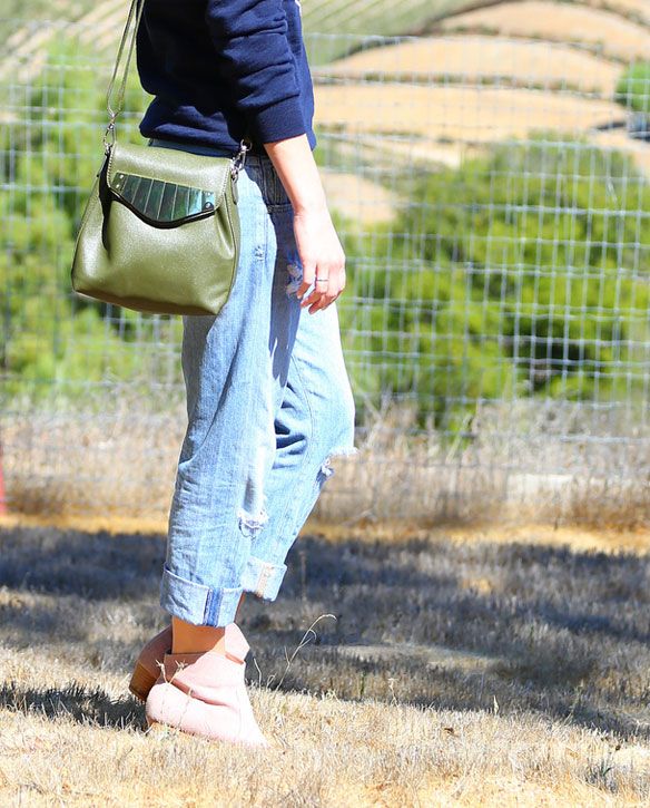 jcrew horse sweater; jcrew horse sweatshirt; where to find the jcrew horse sweatshirt; citizens of humanity dylan boyfriend jeans; isabel marant dicker boots for less; affordable cute suede booties ; nila anthony bags; olive handbags