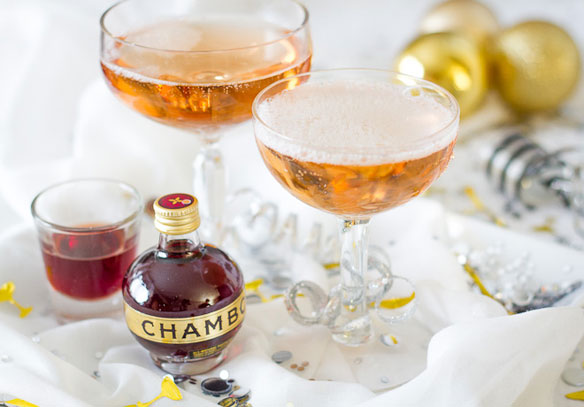 champagne cocktails; champagne cocktail recipes; how to choose champagne; how to pick a bottle of champagne; champagne guide