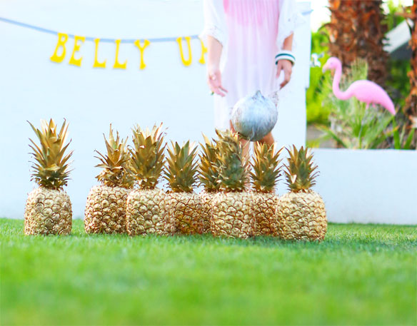how to play pineapple bowling gold pineapples spray pineapples gold