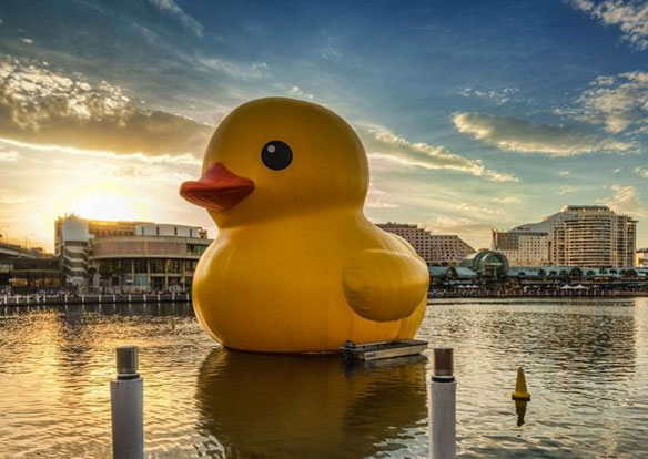 giant inflatable rubber duck float