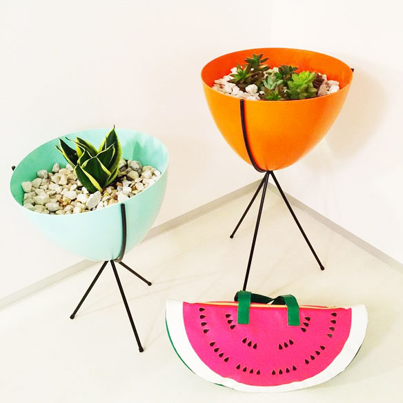 Love these mod planters! | KELLY GOLIGHTLY