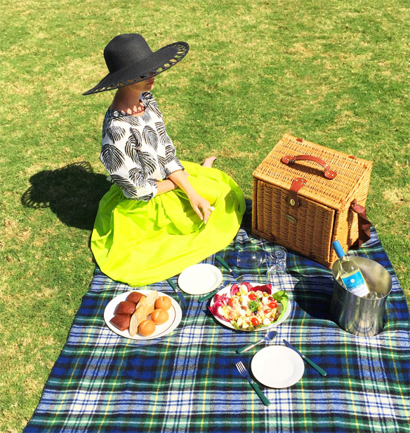 picnic_at_sea