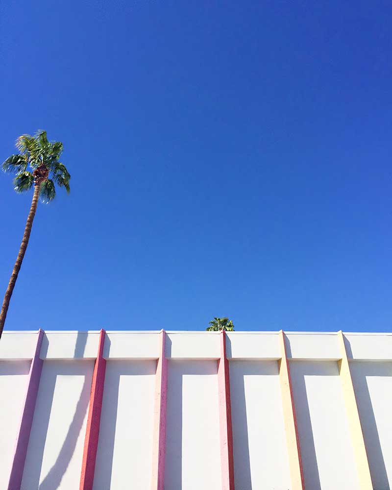 Pastels for Fall: The Saguaro Palm Springs pastel rainbow hotel #kellygolightly