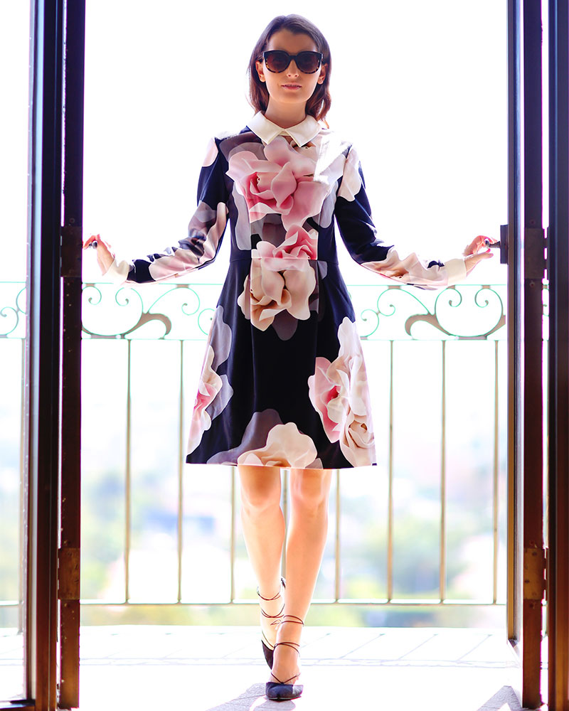 How To Dress for Fall Outfir ideas including this Ted Baker floral dress as seen on fashion blogger Kelly Golightly at Beverly Wilshire. #kellygolightly #tedbaker #nordstrom #beverlywilshire #fourseasons #fallfashion #floraldresses