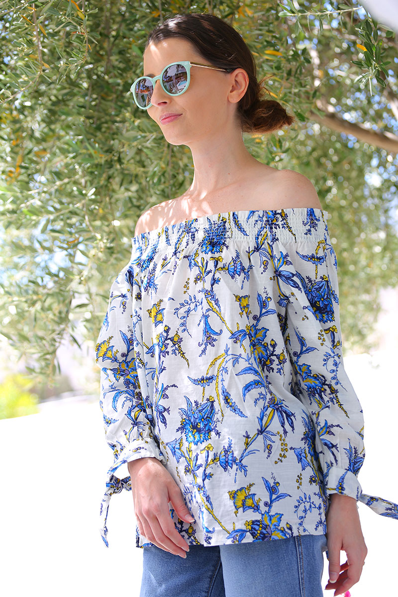 Love this off-the-shoulder floral top and it's 40% off! #loveloft #kellygolightly