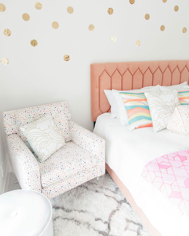 Before & After: Kelly Golightly's Guest Room designed by Oh Joy! #villagolightly #ohjoy #targetstyle #interiordesign