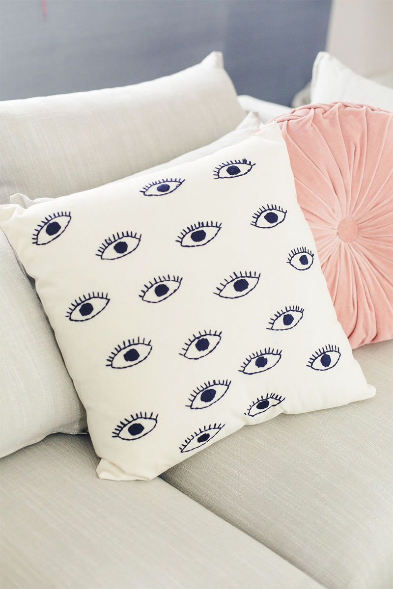 Love this round pink pillow + eye pillow.