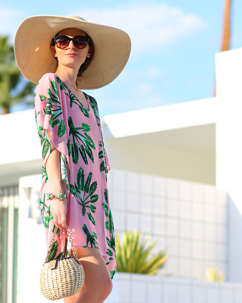 I live in cute palm print dresses like this one under $100! Plus, I have a 15% off coupon code for you! See more on the blog...