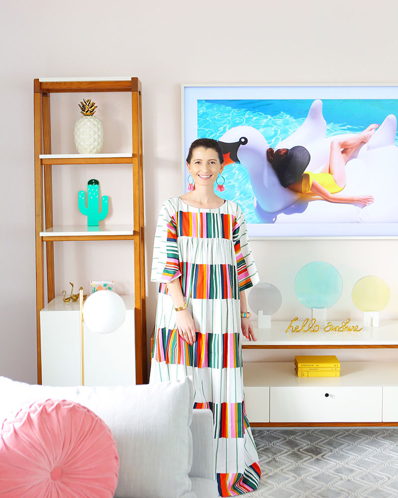 Best Looking TV Ever? I think so! See the TV interior designers use on the blog. #kellygolightly
