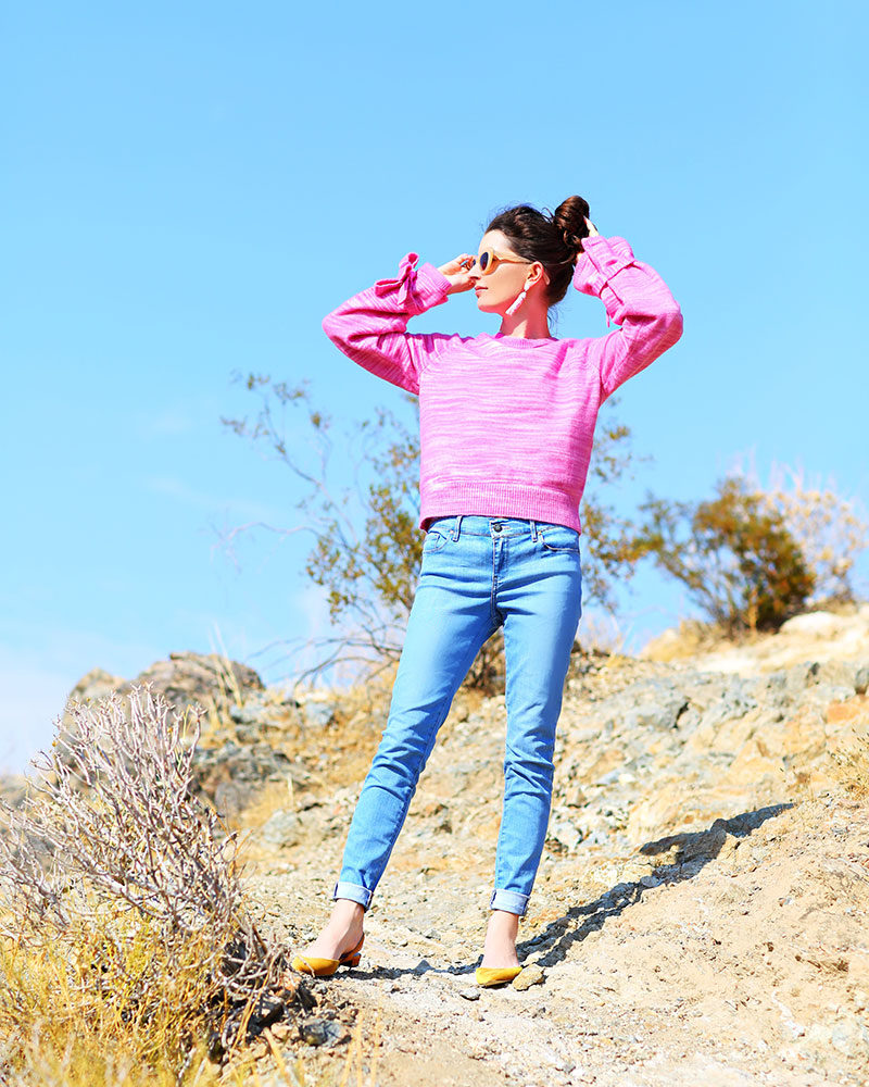 Love this cute marble pink sweater! #kellygolightly #jcrew