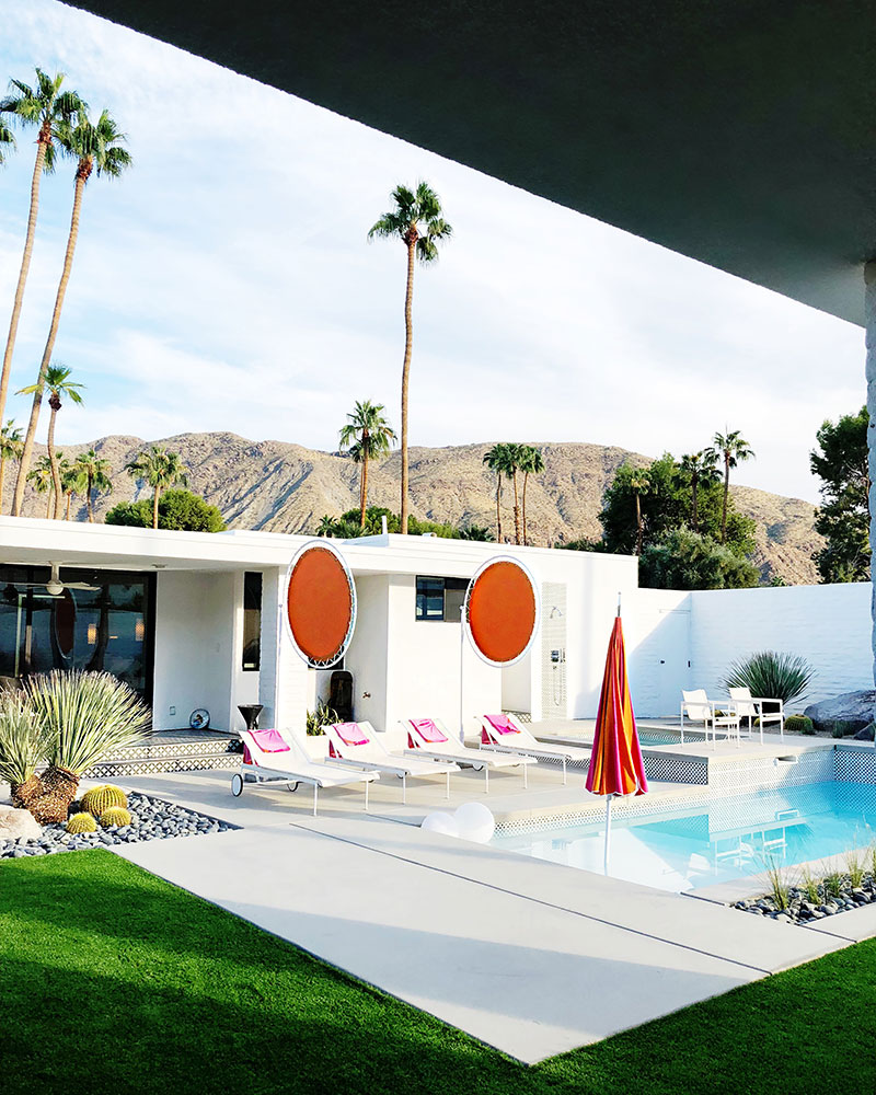Love this Palm Springs house by Thomboy Properties. #psiloveyourhouse Photo: Fred Moser