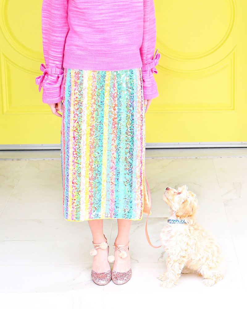 OMG. This rainbow sequin skirt! #kellygolightly #odeegolightly