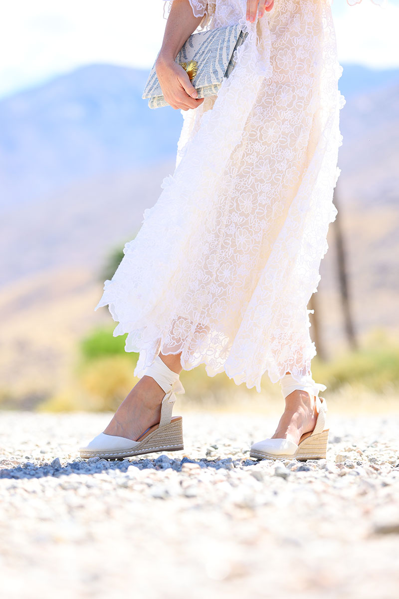 How To Style a White Floral Lace Dress | Kelly Golightly